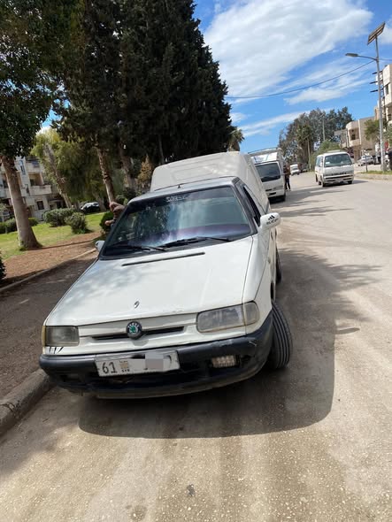 سكودا بيك اب 1997 - صورة 3