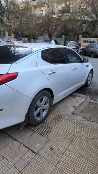 كيا أوبتيما 2015 - صورة 2