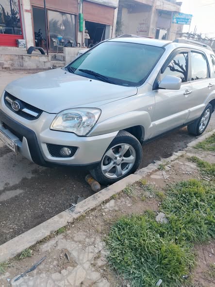 كيا سبورتاج 2010 - صورة 1