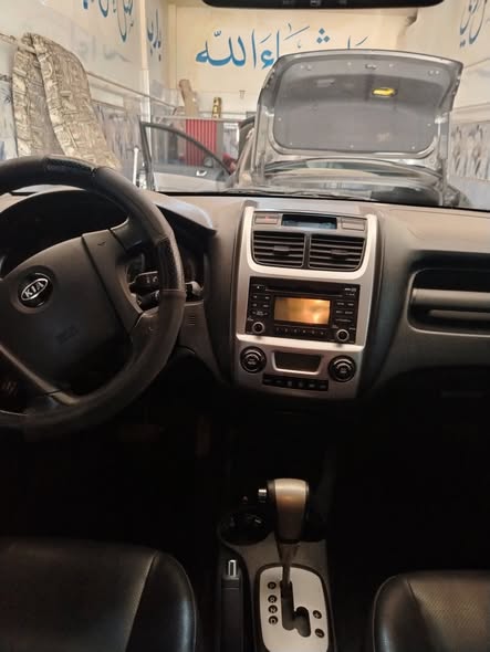 كيا سبورتاج 2010 - صورة 4