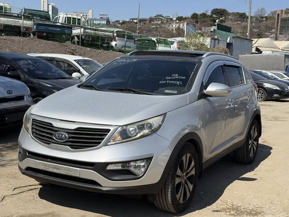 كيا سبورتاج 2011 - صورة 3