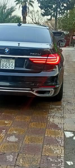 بي إم دبليو 740 2016 - صورة 1