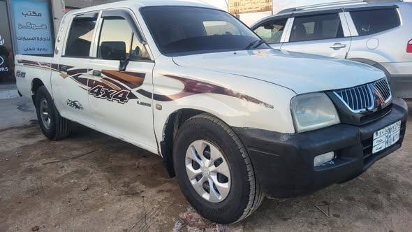 متسوبيشي بيكاب 2005 - صورة 3