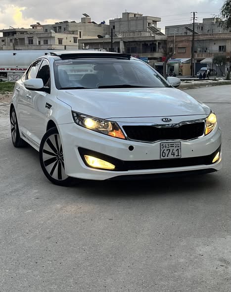 كيا أوبتيما 2011 - صورة 2