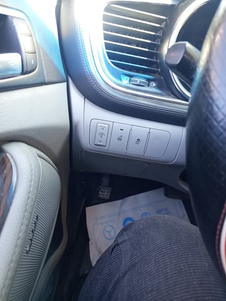 كيا اوبتيما 2015 - صورة 5