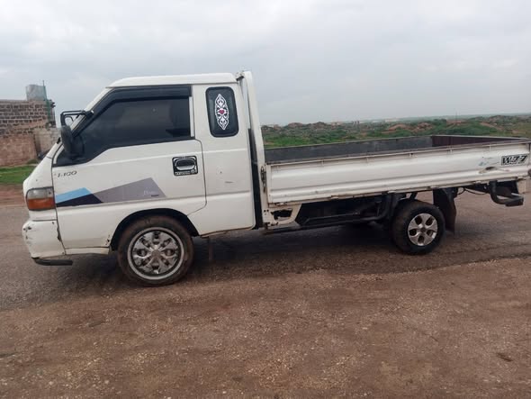 هونداي H100 2003 - صورة 3