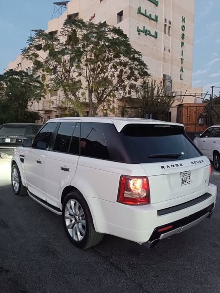 رانج روفر سبورت 2011 - صورة 2