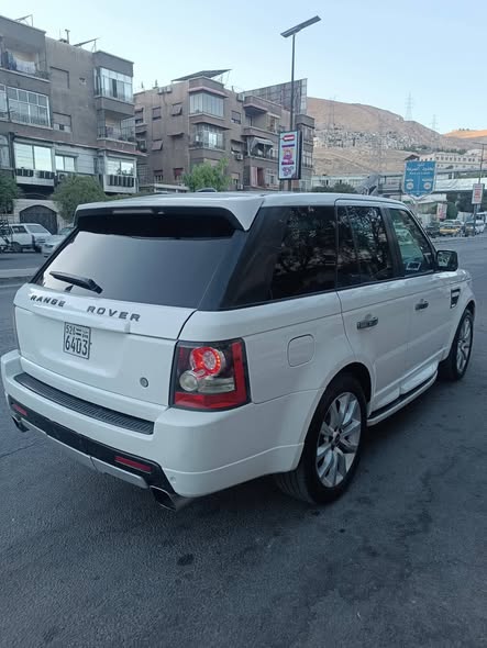 رانج روفر سبورت 2011 - صورة 3