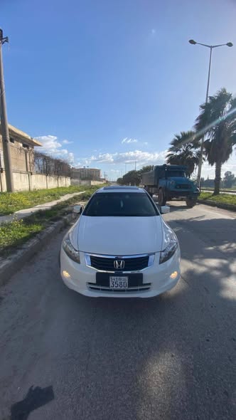 هوندا أكورد 2008 - صورة 4