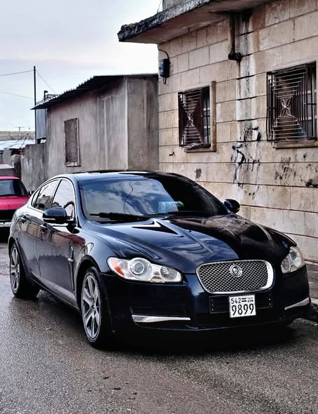 جاكوار XF 2011 - صورة 2