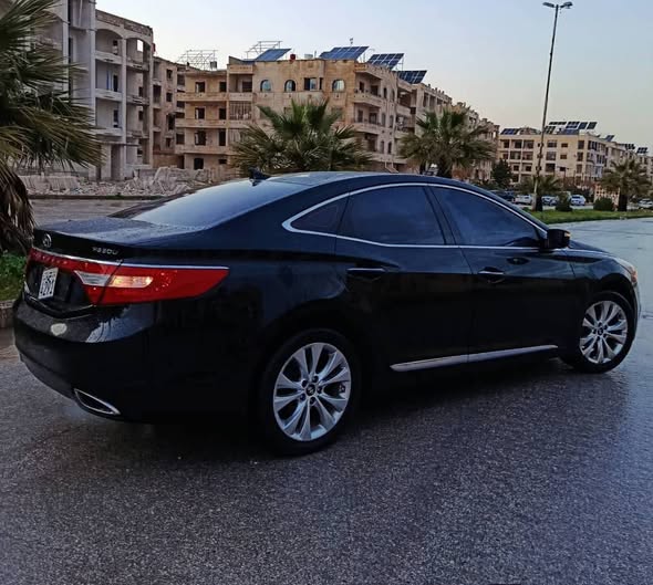 هونداي ازيرا 2012 - صورة 2