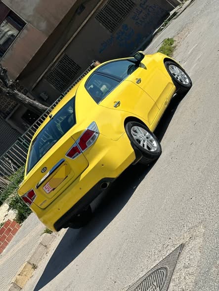 كيا فورتي 2011 - صورة 1