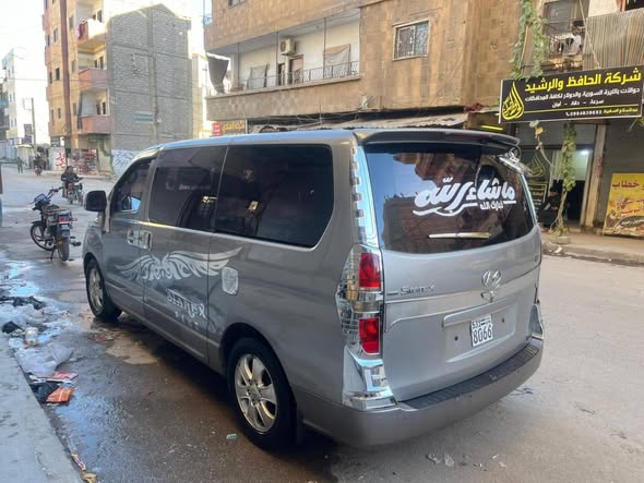 هيونداي ستاركس 2011 - صورة 2