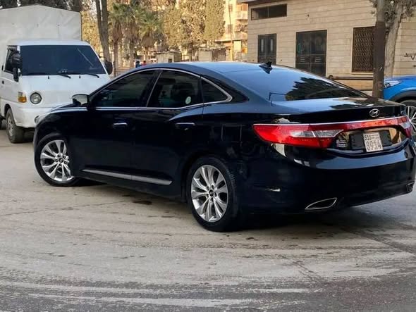 هيونداي ازيرا 2012 - صورة 5