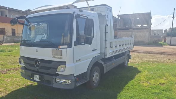 مرسيدس 816 2014 - صورة 1