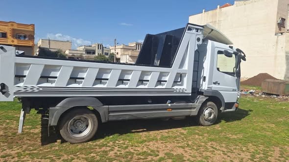 مرسيدس 816 2014 - صورة 5