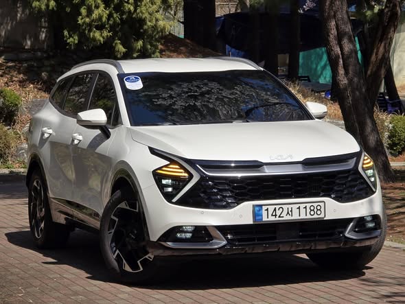 كيا سبورتاج 2023 - صورة 1