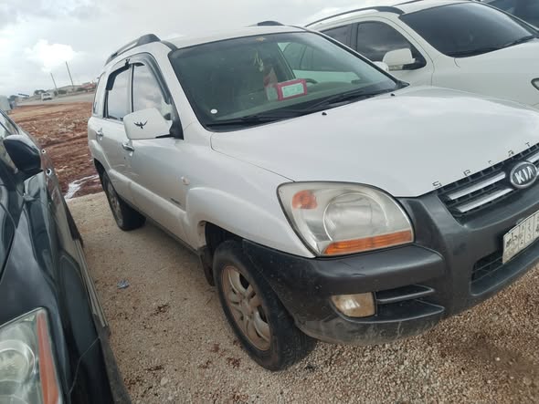كيا سبورتاج 2005 - صورة 2