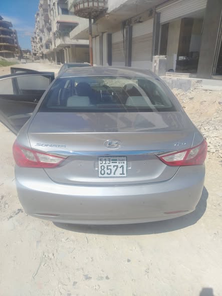 هيونداي سوناتا 2011 - صورة 5