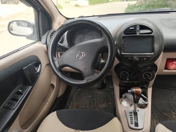 جيلي باندا 2011 - صورة 3