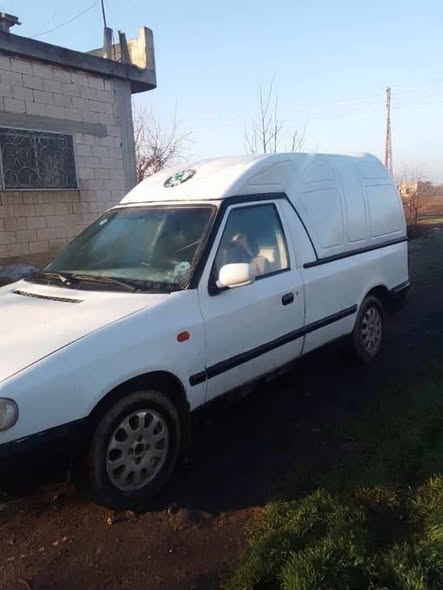 سكودا بكب 2001 - صورة 2