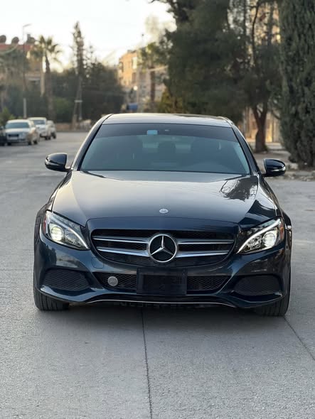 مرسيدس C300 2015 - صورة 1