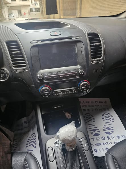 كيا كيا K3 2013 - صورة 4