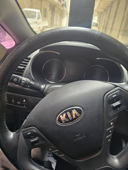 كيا كيا K3 2013 - صورة 5