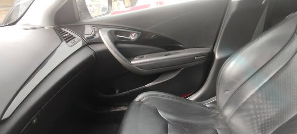 هيونداي ازيرا 2013 - صورة 4