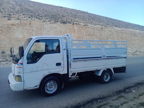 كيا K3000 1999 - صورة 4