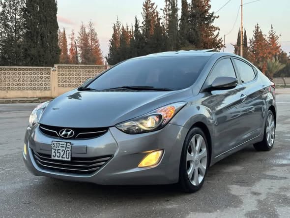 هيونداي افانتي 2011 - صورة 2