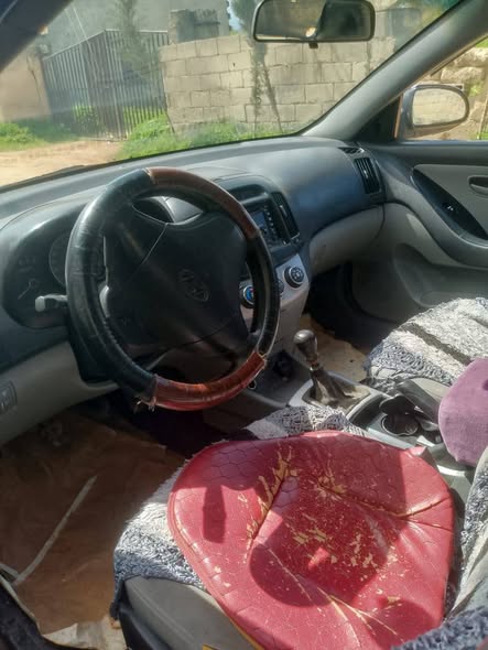 هيونداي افانتي 2009 - صورة 2