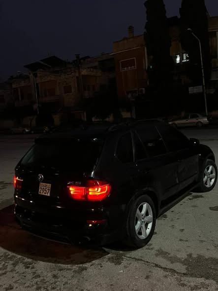 بي إم دبليو X5 2012 - صورة 4