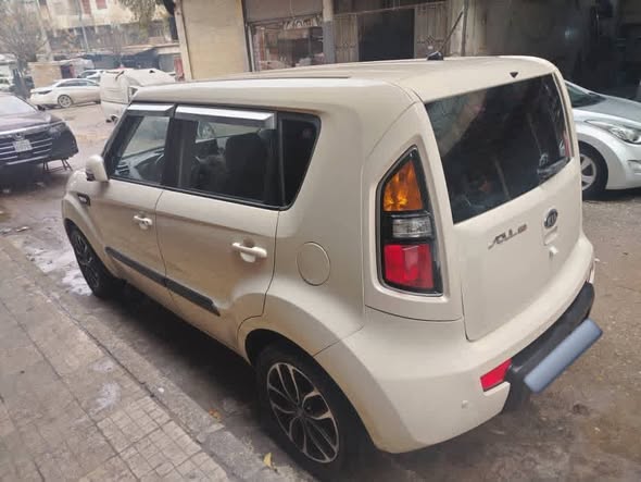 كيا فورتي 2014 - صورة 5