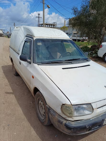 سكودا بيك أب 1996 - صورة 4