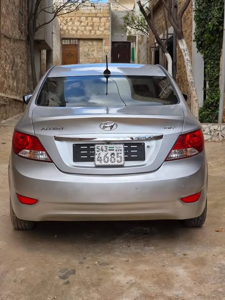 هيونداي اكسنت 2016 - صورة 2