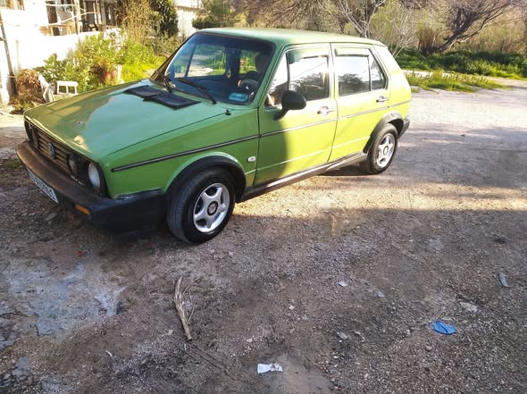 فولكس فاجن جولف 1977 - صورة 5