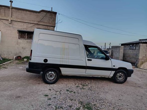 رينو اكسبرس 1998 - صورة 2