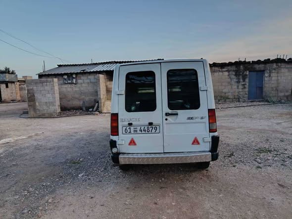 رينو اكسبرس 1998 - صورة 3