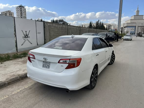 تويوتا كامري 2014 - صورة 2