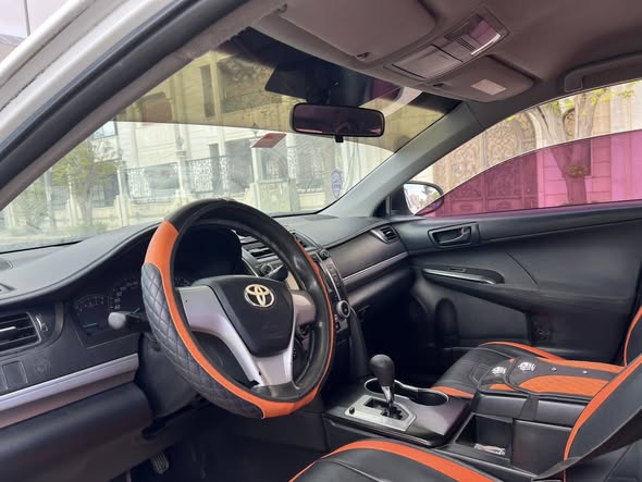 تويوتا كامري 2014 - صورة 4