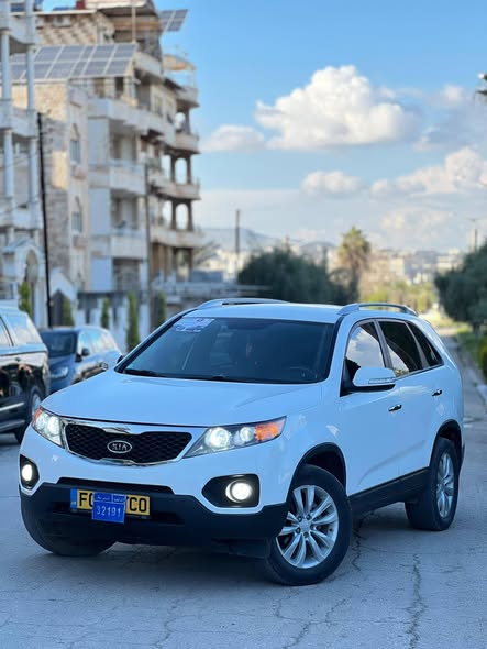 كيا سيرنتو 2010 - صورة 1