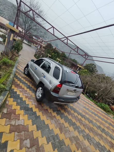 كيا سبورتاج 2005 - صورة 2