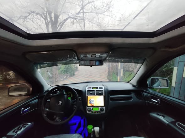 كيا سبورتاج 2005 - صورة 4