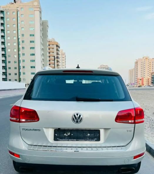 فولكس فاجن طوارق 2012 - صورة 3