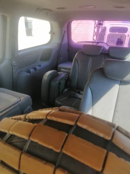 كيا كرنفال 2011 - صورة 5