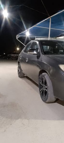 هيونداي افانتي 2009 - صورة 5