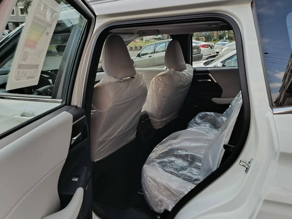 ميتسوبيشي أوتلاندر 2026 - صورة 5