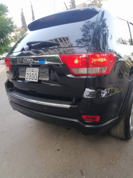 جيب شيروكي 2012 - صورة 4