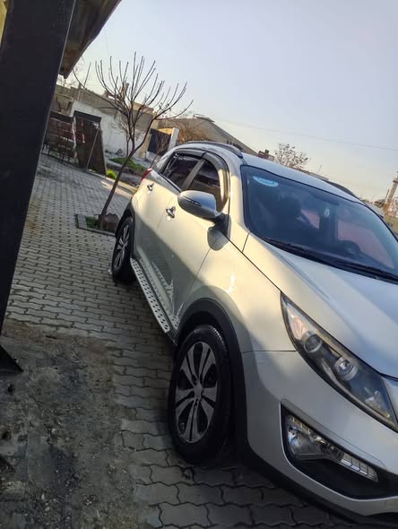 كيا سبورتاج 2011 - صورة 2